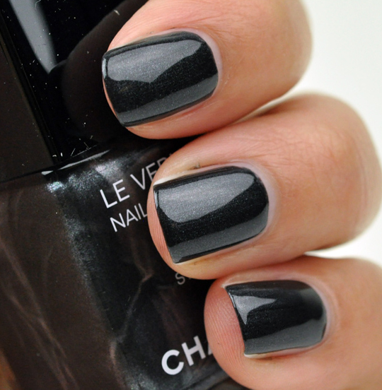 Chanel Steel Le Vernis
