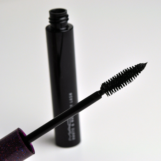 MAC Haute & Naughty Mascara