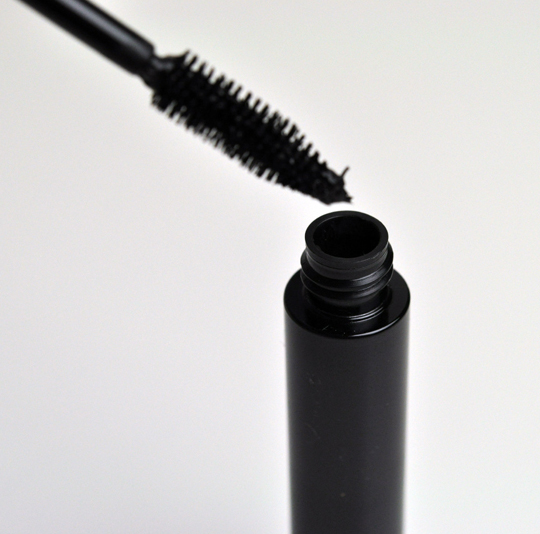 MAC Haute & Naughty Mascara