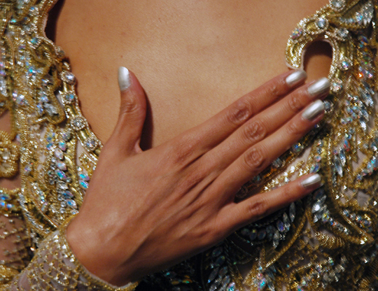 Dashing Diva @ Farah Angsana S/S 2011