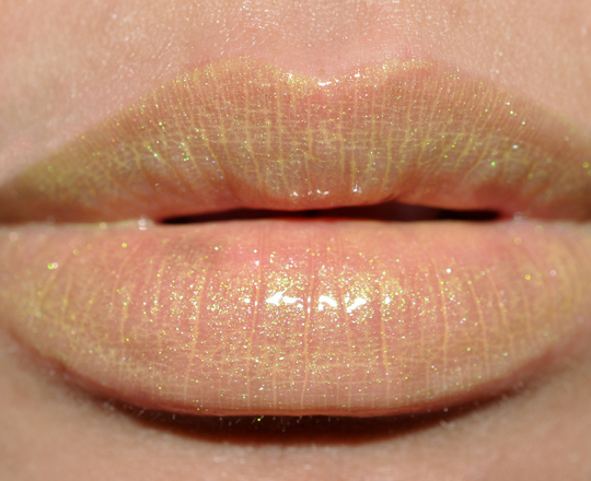 MAC Alice + Olivia Collection