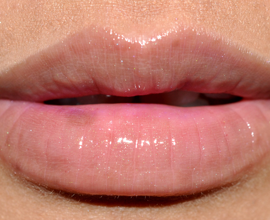 MAC Alice + Olivia Collection