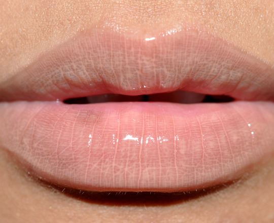 MAC Alice + Olivia Collection