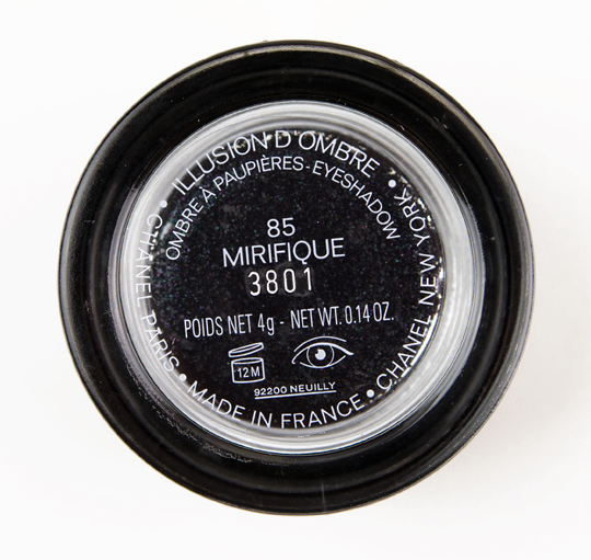 Chanel Illusion d'Ombre Long-Wear Luminous Eyeshadow