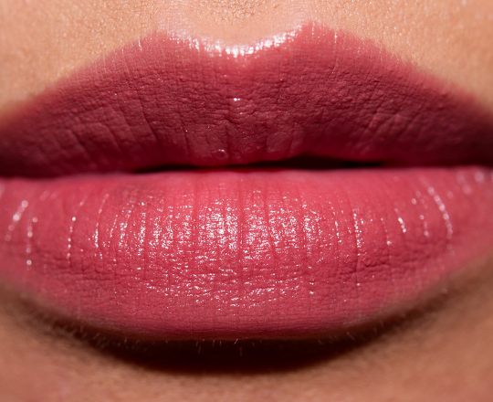 MAC Me Over Lipstick