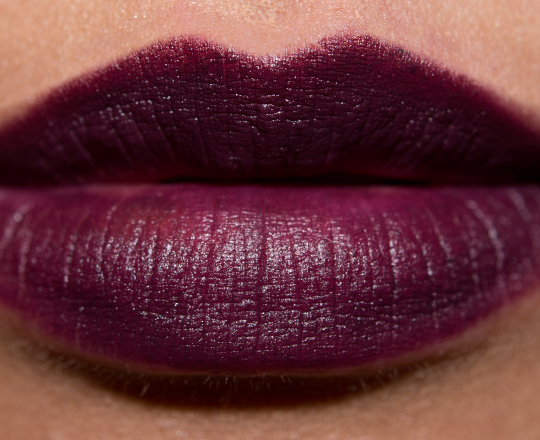 MAC Me Over Lipstick
