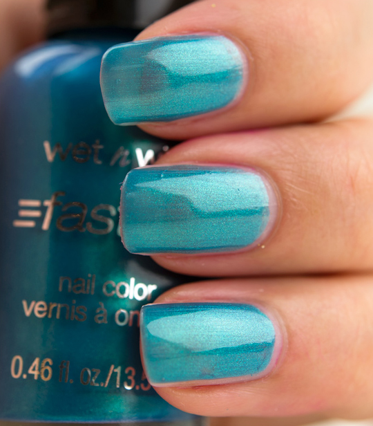 Wet 'n' Wild Teal or No Teal Fast Dry Nail Lacquer