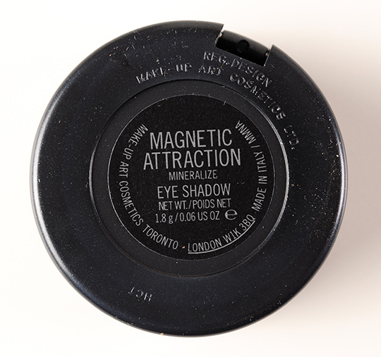 MAC Magnetic Attraction Mineralize Eyeshadow