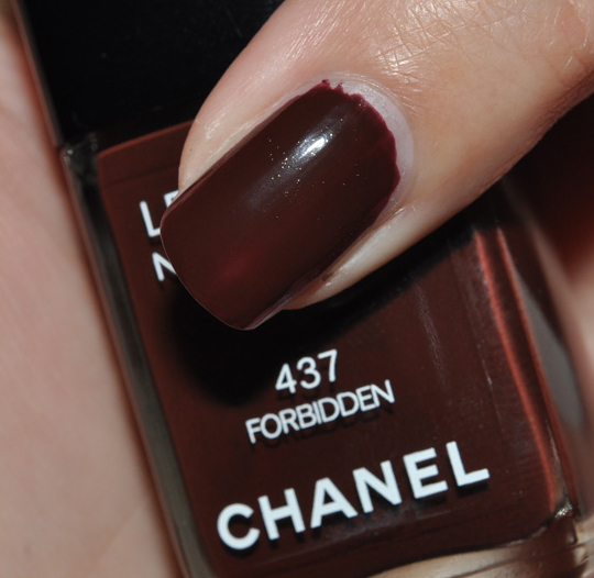 Chanel Noirs Obscur Collection