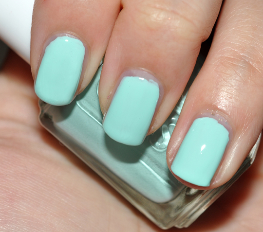 Essie Mint Candy Apple Nail Lacquer