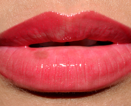 Chanel Extrait de Gloss