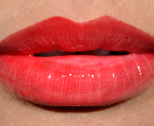 Chanel Extrait de Gloss