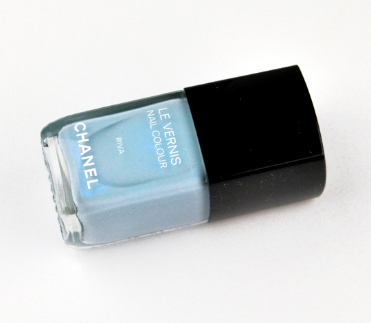 Chanel Riva Nail Lacquer Review, Photos, Swatches