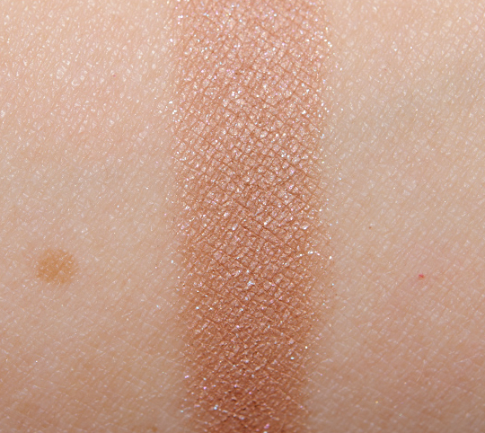 Chanel Beige Lame Ombre Essentielle