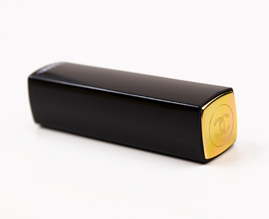 Chanel La Ravissante (32) Rouge Allure Velvet Luminous Matte Lip Color