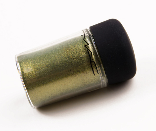 MAC Golden Olive Pigment