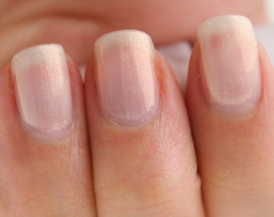 MAC Petite Nail Lacquer Dazzlesphere