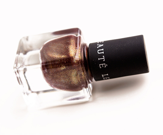Le Metier de Beaute Urban Dweller Nail Lacquer