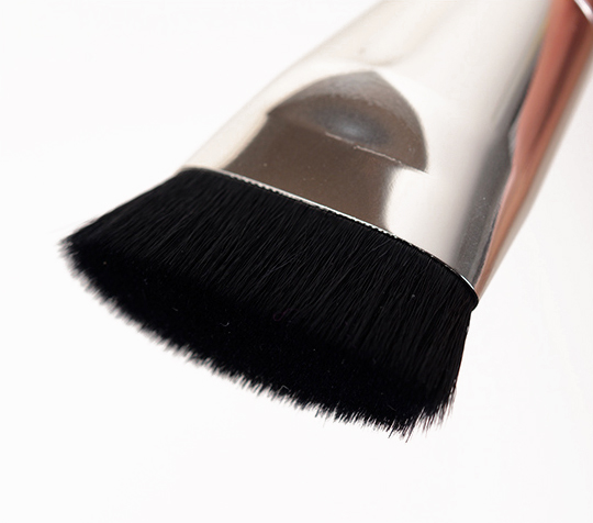 MAC 163 Flat Top Contour Brush