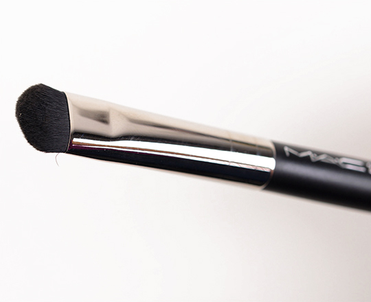 MAC 215 Medium Shader Brush