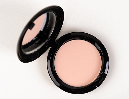 MAC Forever Marilyn Beauty Powder
