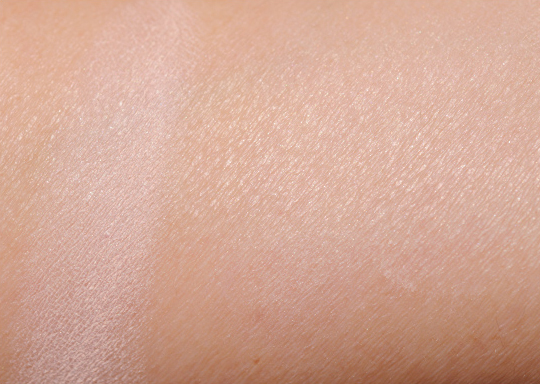 MAC Forever Marilyn Beauty Powder