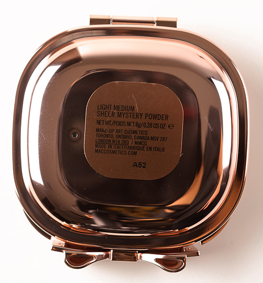 MAC Light Medium Sheer Mystery Powder