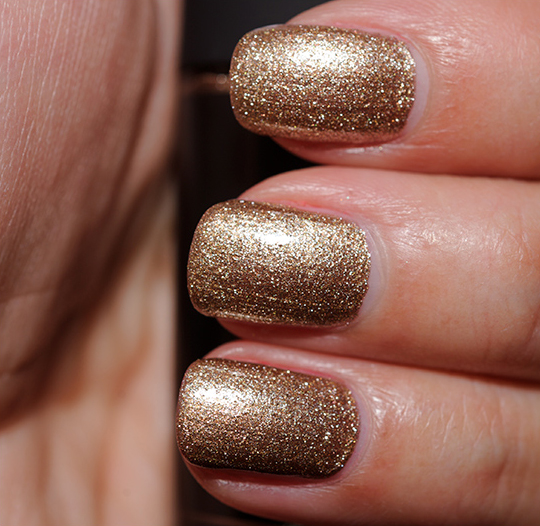 MAC Rich, Rich, Rich Nail Lacquer