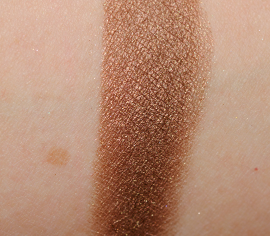 MAC Sensual Peach Eye Look Bag