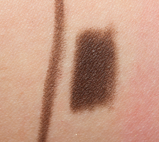 MAC Sensual Peach Eye Look Bag