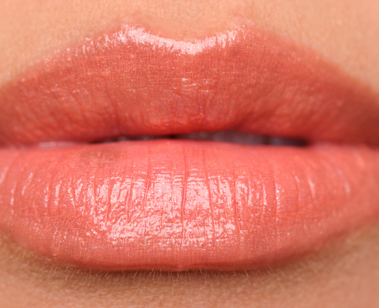 shu uemura Celebrity Beige Rouge Unlimited Lipstick