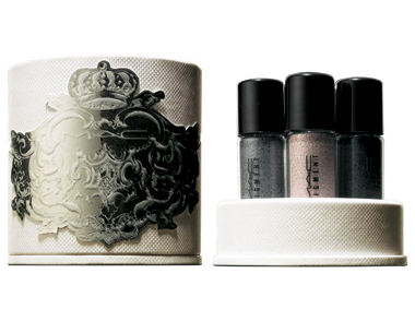 MAC COSMETICS | CURIOSITEASE