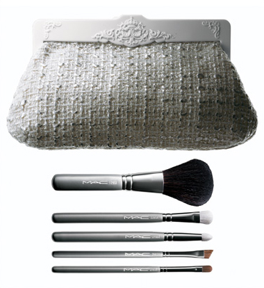 MAC COSMETICS | HOLIDAY 2007 ANTIQUITEASE HEIRLOOMS