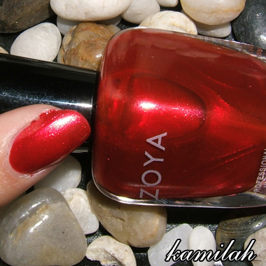 ZOYA UTOPIA WINTER 2007 | KAMILAH