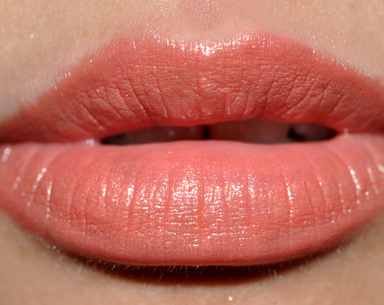 A glimpse at the lips: Chanel's Rouge Allure in Palpitante (102) — Bagful  of Notions