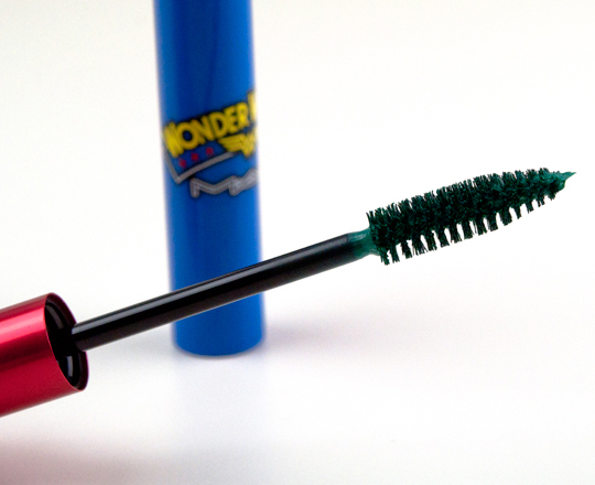 MAC Wonder Woman Opulash Mascara