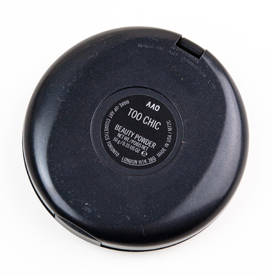 MAC Too Chic Beauty Powder