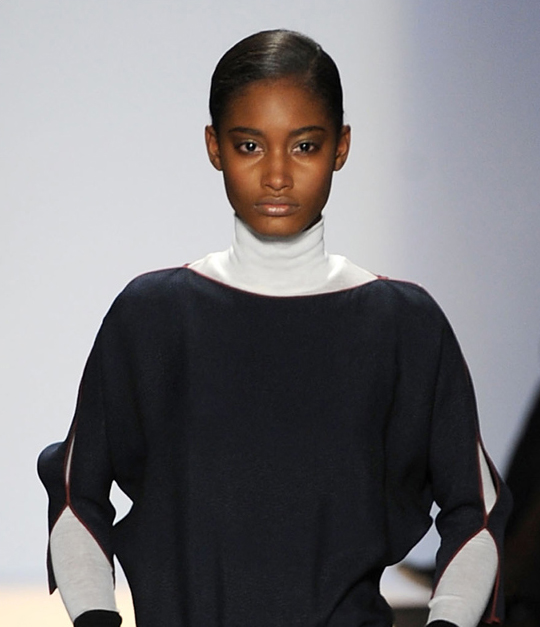 BCBGMAXAZRIA @ NYFW Fall/Winter 2011