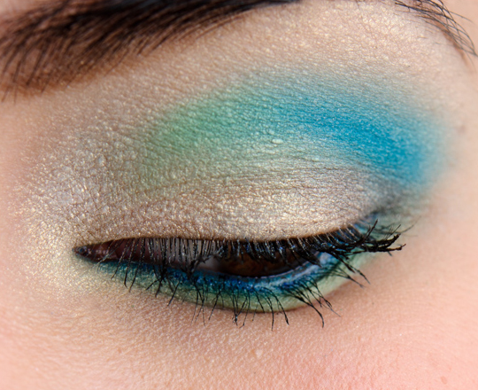 MAC Solar White Eyeshadow