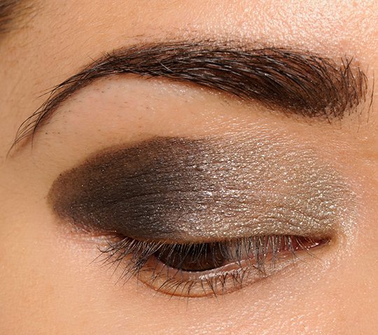 MAC Blackground Pro Longwear Paint Pot