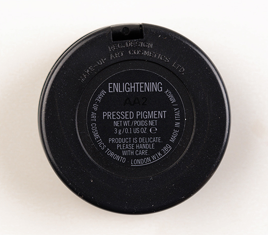 MAC Enlightening Pressed Pigment