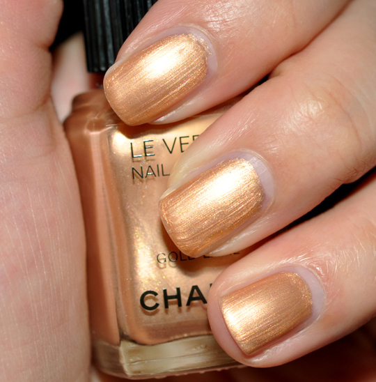 Chanel Noir et Or Collection