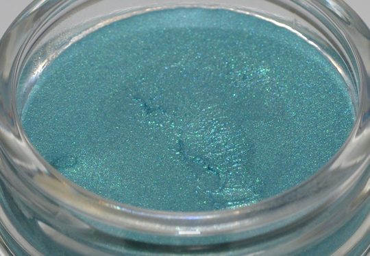 Shiseido Hydro-Powder Eyeshadow