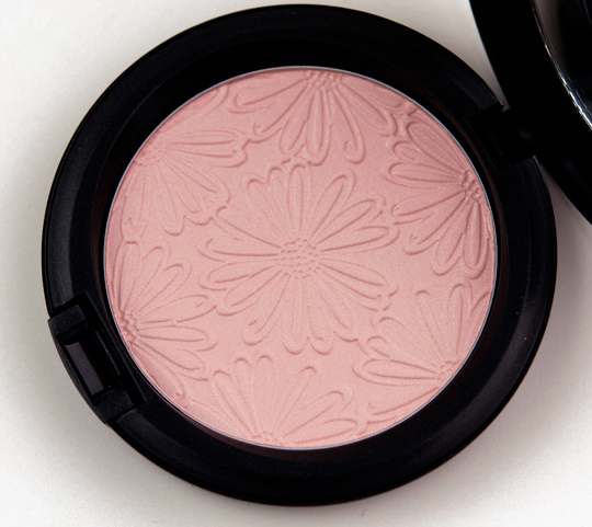 MAC Light Sunshine Beauty Powder
