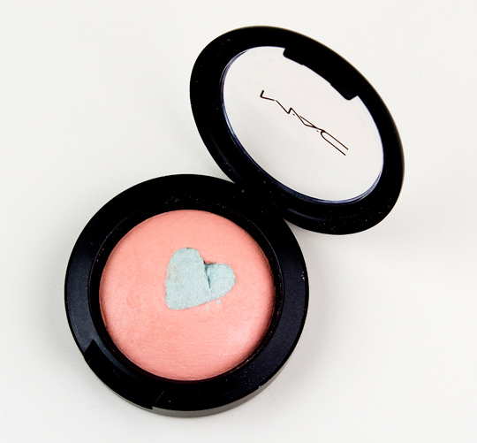 MAC Miss Behave Mineralize Blush