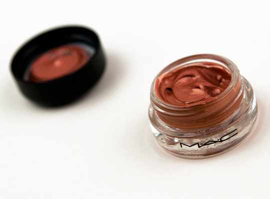 MAC Big Bounce Shadow