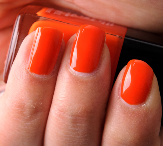 Chanel Holiday Le Vernis