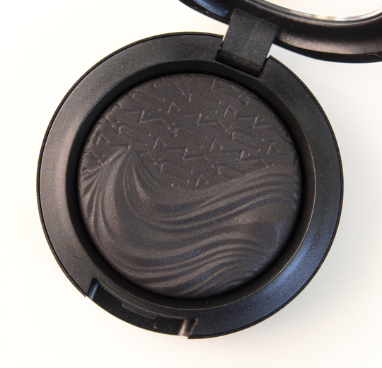 MAC Dark Dare Extra Dimension Eyeshadow