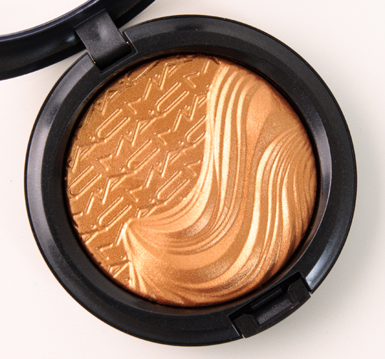 MAC Glorify Extra Dimension Skinfinish/Highlighter