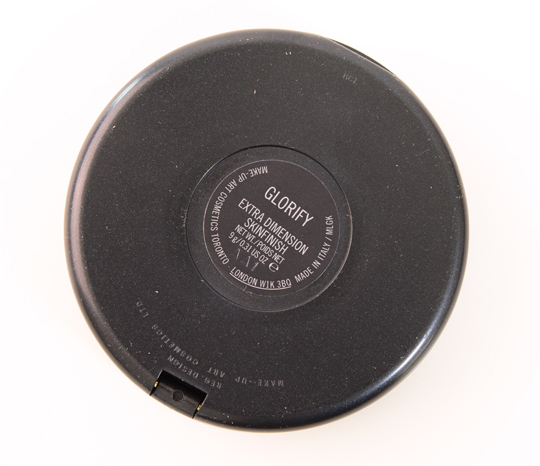 MAC Glorify Extra Dimension Skinfinish/Highlighter